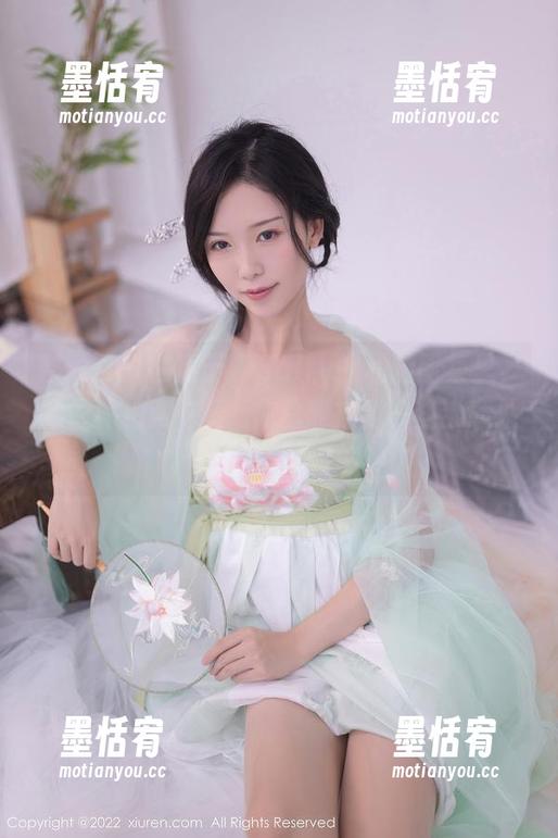 秀人网-周于希Sally 秀人网 - 在周于希Sally的私拍图集里,心愿旅拍意味着...你总能找到一些“意外的美”。
