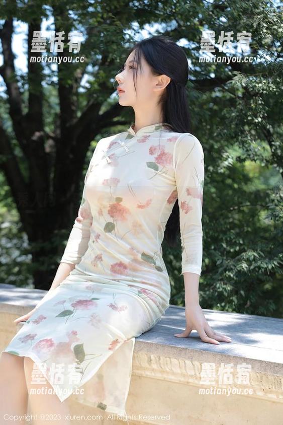 秀人网 - 安然anran的最新旅拍：这次又在泰国翻出新花样！