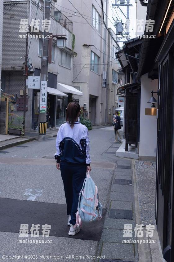 秀人网 - 小狐狸Sica的全套修女写真，禁忌与纯洁的完美结合？