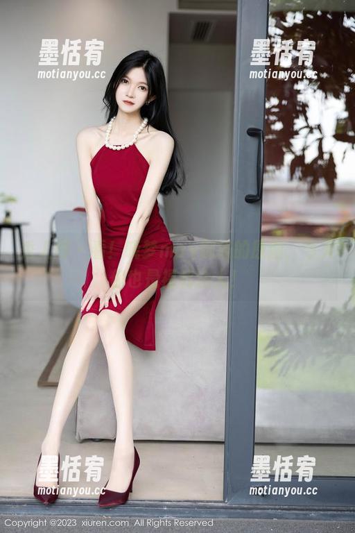 秀人网 - 看！晓梦may御姐的原图，今天你也是福利达人！