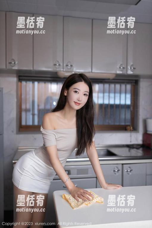 秀人网-林乐一 秀人网 - 观看林乐一的粉色图包,恍若春日花园中的小鹿乱撞,暖意袭来,思绪飞扬!