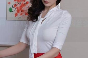 秀人网 – 小心!涵涵Luna的肉丝合集可能导致你嚼不停!