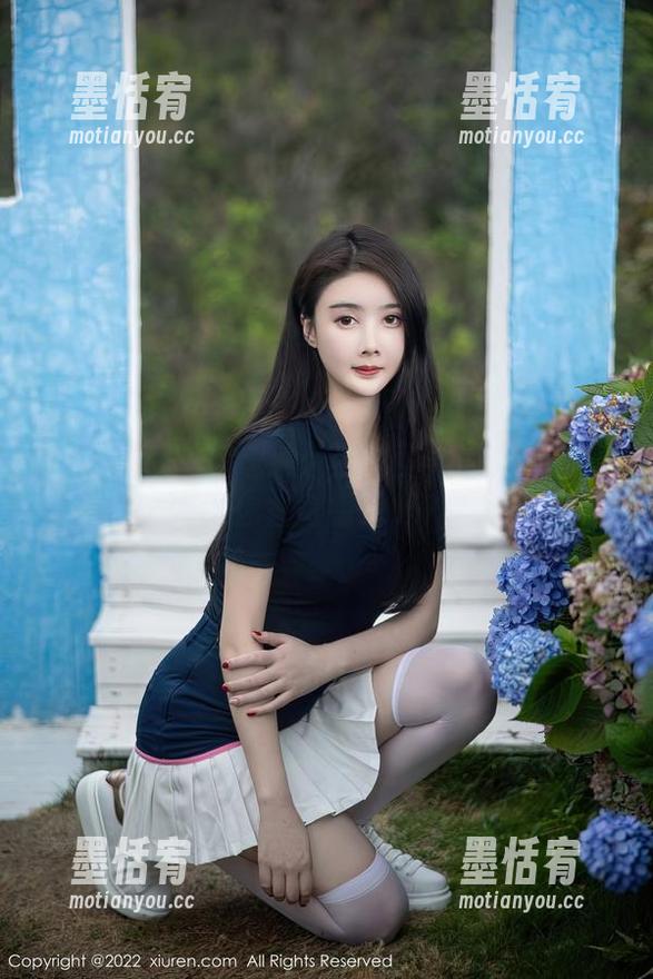 秀人网-白兔西希 秀人网 - 图包速递:白兔西希的兔女郎风采你舍得错过吗?