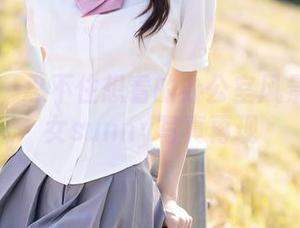 秀人网 – 忍不住想看的办公室风景——龙女sunny写真再现