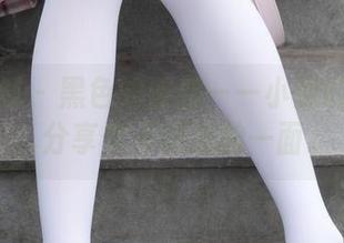 紧急企划 – 黑色的诱惑——小恩的写真集，分享你不知道的一面。