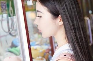 蜜桃社 – Cris_卓娅祺带来的剧情，看完原图我都想入戏了，壁纸铺天盖地，吸引眼球功能开启！