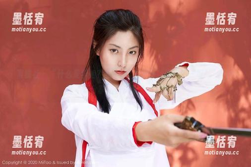 蜜桃社-Suki 蜜桃社 - “什么是学姐?看Suki的原图,明白了一切!”——等不及分享这些资源了一定要看。