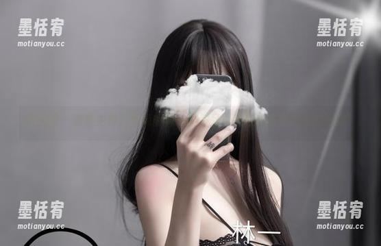 超辣的林一 微密圈 - 谁是主角?超辣的林一的作品似乎在偷偷牵手她的妹妹!
