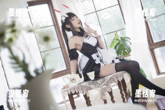阿包也是兔娘，穿牛仔裤，竟然拍出了这样不一样的写真？进来瞧瞧！
