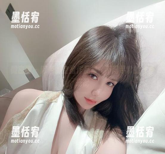 阿色 微密圈 - 阿色的空姐作品集,不同寻常的衣着搭配