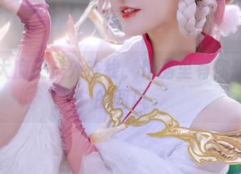 露儿大魔王户外在线，作品里有你想不到的画风
