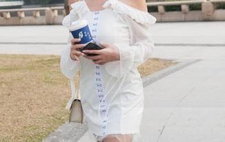 最新图库：魔镜街拍里的“裤里丝”，你看到了吗？