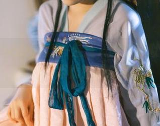 鹿八岁baby精选–魅魔,剧情看似简单,实则妙趣横生的合集。