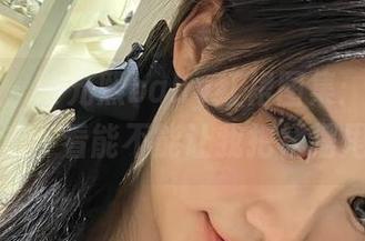 微密圈 – 黎允熙baby红裙图集：这定制的一起走，看能不能让我把裙摆甩成话题